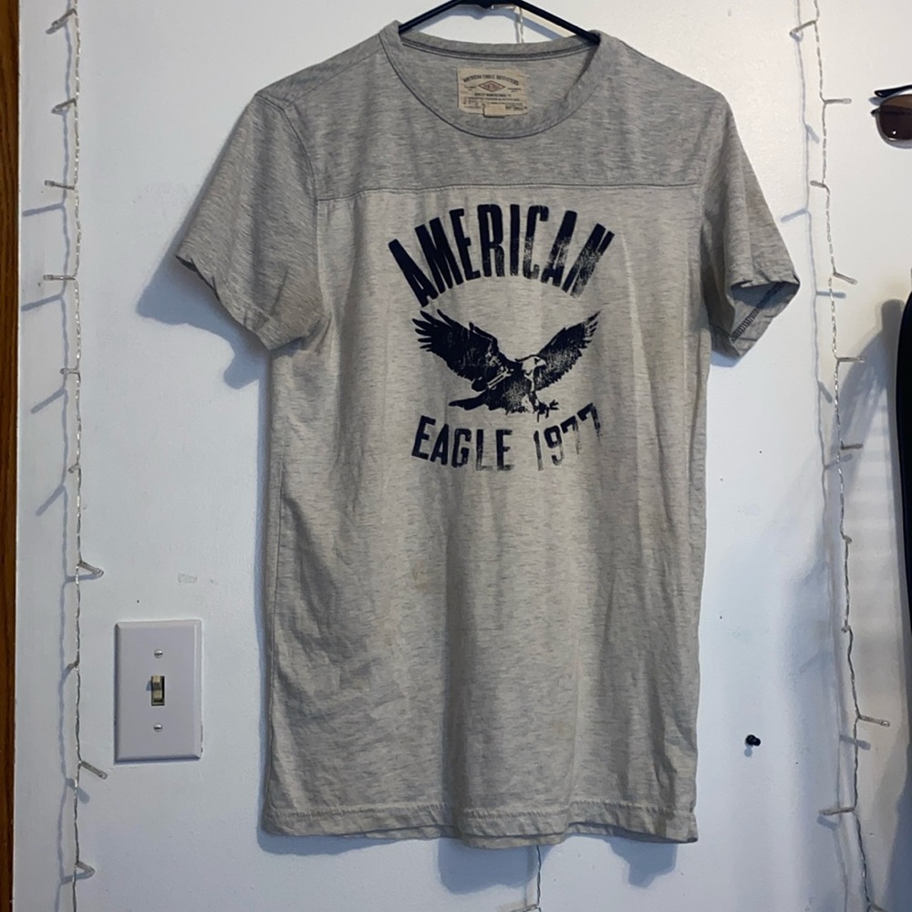 Shirt with no stains and in perfect condition